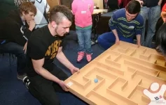 Den pro dětské domovy